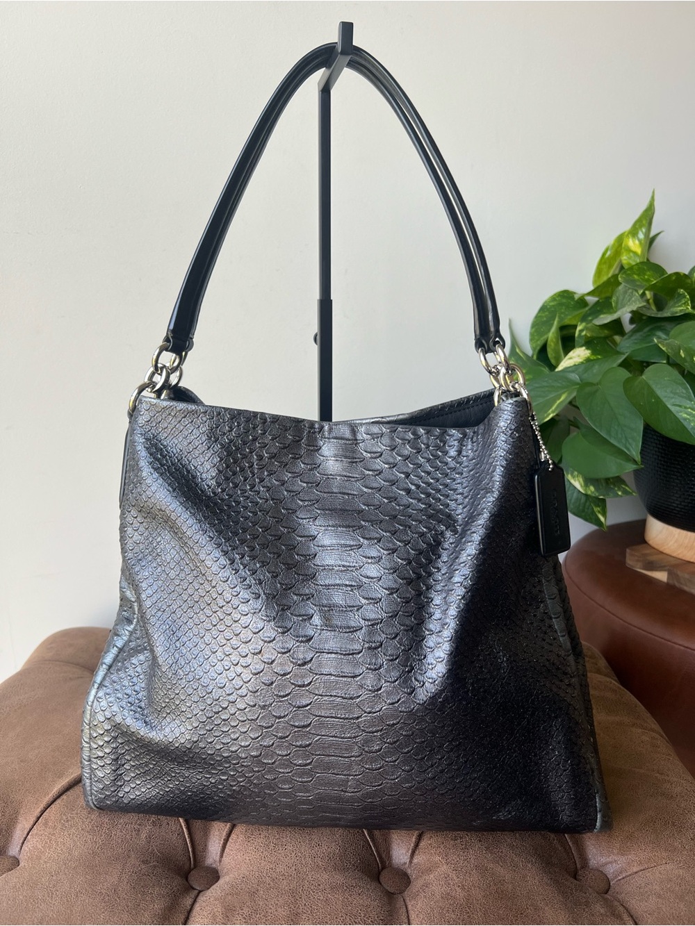 Coach Madison Phoebe in Metallic Black Snakeskin 
Shoulder Bag Style F36627